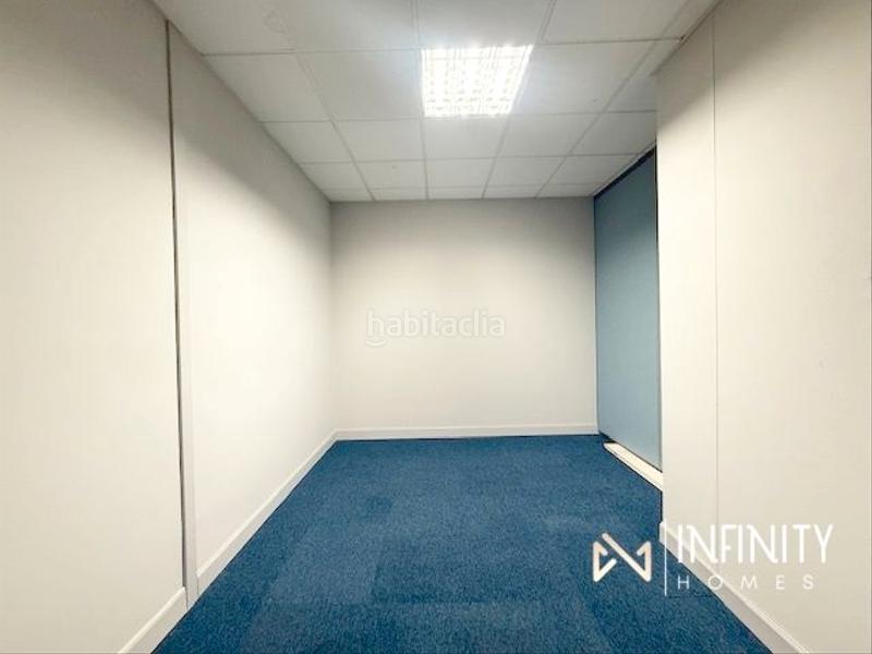 Foto e6530f8a-55a5-48f8-8e04-b33fce82c521. Ufficio con riscaldamento in Derio