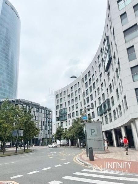Foto 2a1478b5-bb3c-4fb1-af2f-e7575c332ed4. Alquiler piso se alquila magnifica vivienda en plaza euskadi. en Bilbao