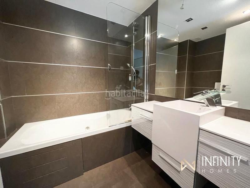 Foto 321feeec-478b-41b5-a47d-75f9b44fcb0d. Alquiler piso se alquila magnifica vivienda en plaza euskadi. en Bilbao