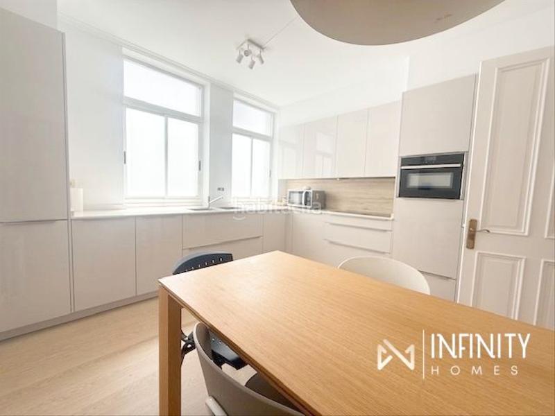 Foto bccb777c-c859-430a-82c8-ff72548540d6. Alquiler piso se alquila magnifica vivienda en el ensanche en Bilbao