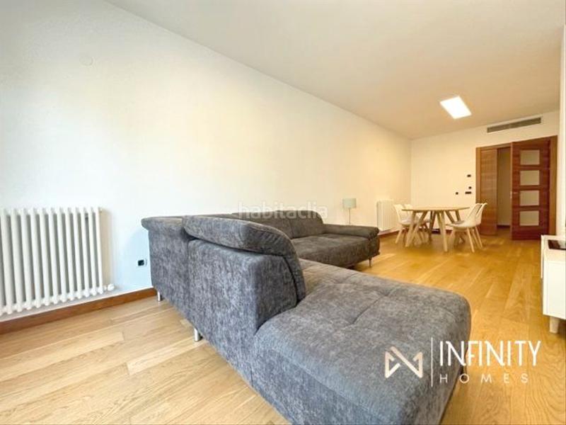 Foto 40609c98-9ab0-422a-9a77-15568a8e7d70. Location appartement avec chauffage parking dans Abandoibarra - Guggenheim Bilbao