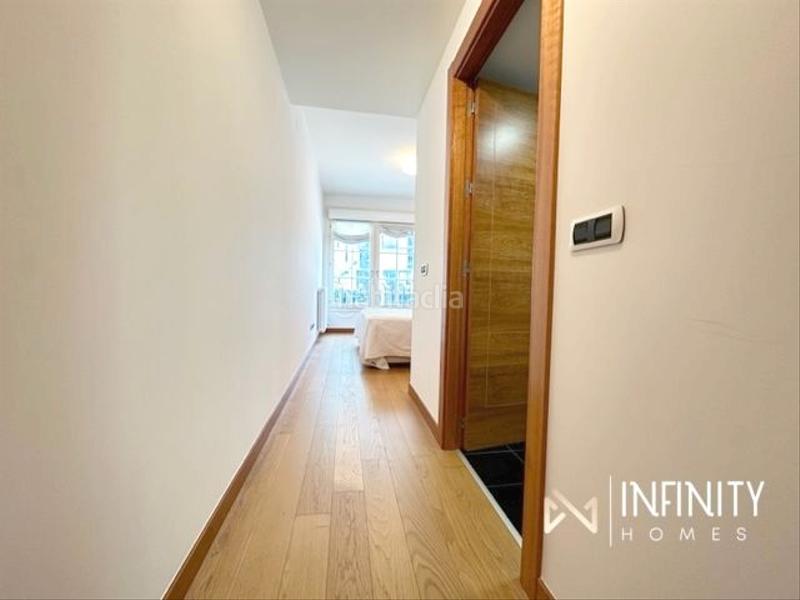 Foto 64579f24-f4ce-4bd4-9105-a82f2ff67352. Miete etagenwohnung mit heizung parking in Abandoibarra - Guggenheim Bilbao