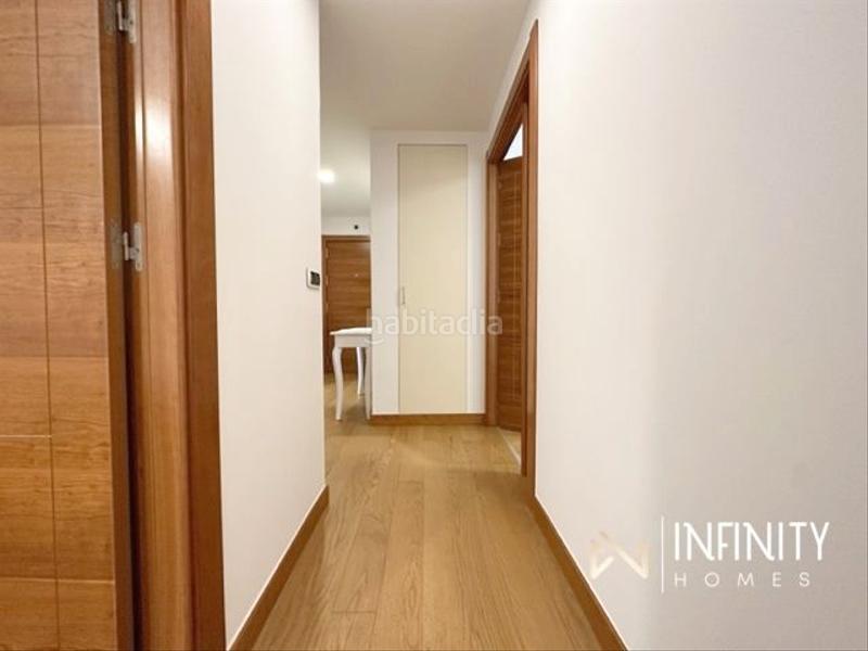 Foto ac4f40a3-8c41-46bf-b56f-66869a2e786d. Miete etagenwohnung mit heizung parking in Abandoibarra - Guggenheim Bilbao