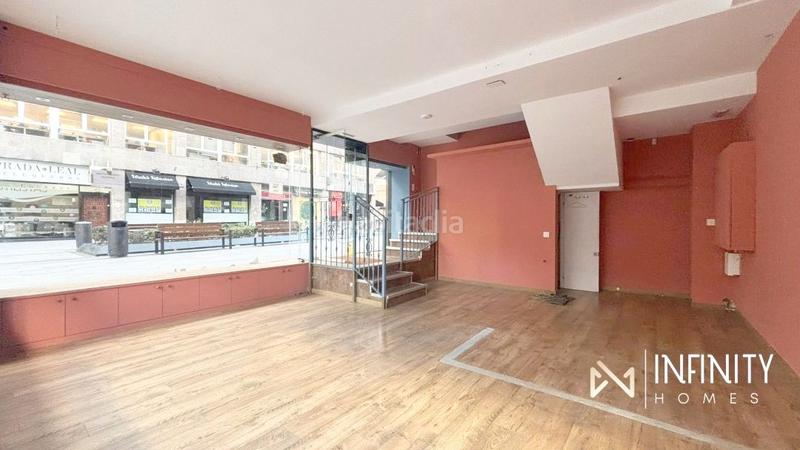 Foto 54f9a51f-3f8a-47a1-a3b0-69616472ae11. Alquiler local comercial se alquila local comercial en rodriguez arias en Bilbao