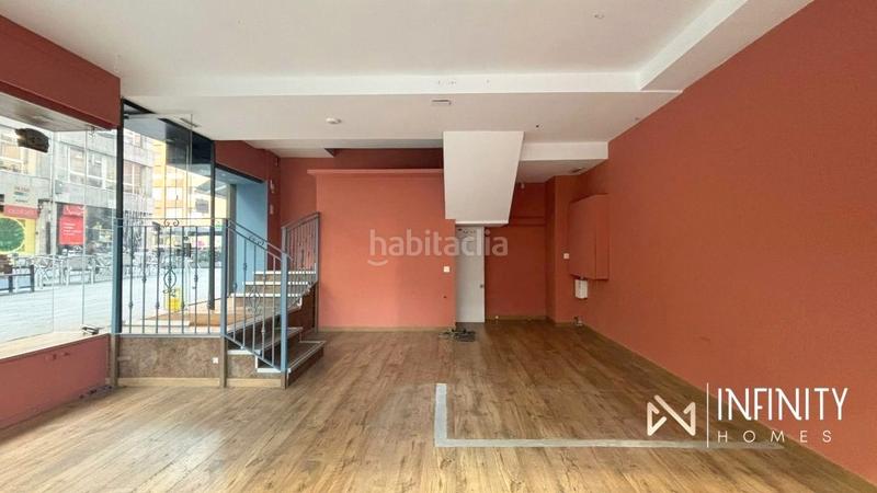 Foto cea7cd9e-83ef-40bc-b4b5-8e4e677e8e35. Alquiler local comercial se alquila local comercial en rodriguez arias en Bilbao