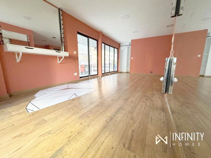 Foto eb77c006-27ae-424f-a575-930facbc86c9. Alquiler local comercial se alquila local comercial en rodriguez arias en Bilbao