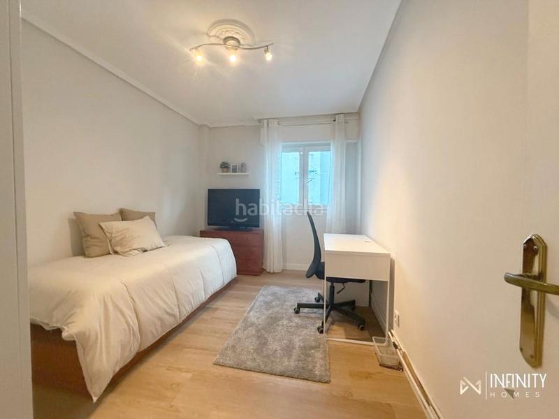 Foto c9451af7-e265-4dab-91f8-4f4925d6006a. Alquiler piso se alquila vivienda temporal para empresas en Barakaldo