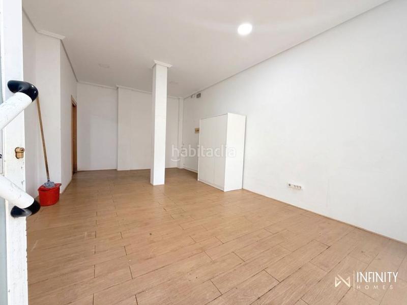 Foto 1dc2c8cc-7d91-4240-aa31-253167462e1e. Affitto locale commerciale in Las Arenas Getxo