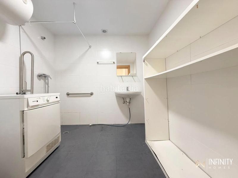 Foto 8135d05a-45b3-41a9-b0aa-16beccb21f26. Lloguer local comercial a Las Arenas Getxo