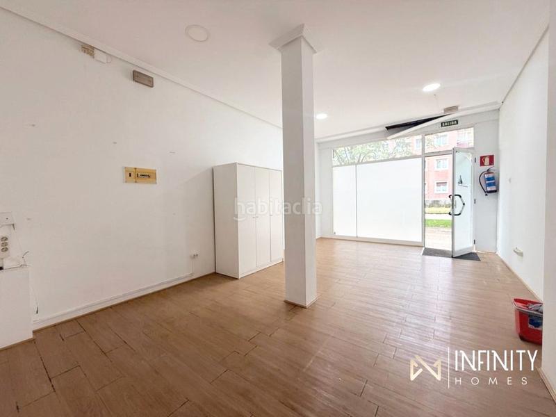 Foto 0125d532-b03e-4239-ac2b-d5d4df768b2b. Location local commercial dans Las Arenas Getxo