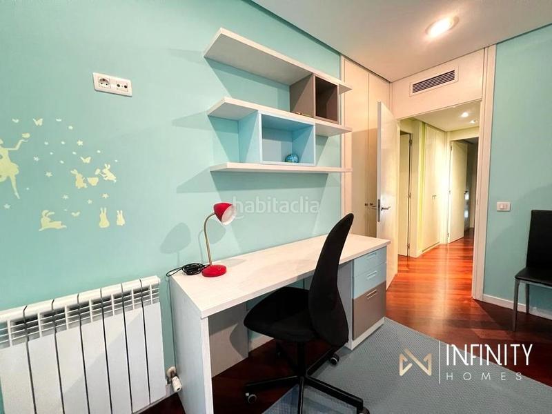 Foto d3682d7e-a5d1-422c-9f40-652d0a44b453. Lloguer pis amb calefacció aparcament a Abandoibarra - Guggenheim Bilbao