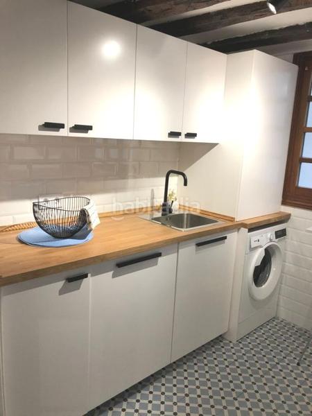 Foto a7c82469-709c-4911-92f6-39629e65b0ac. Alquiler piso se alquila vivienda reformada en Casco Viejo en Bilbao