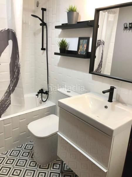 Foto f9d38eaf-e27f-4730-b880-79b8e02f6852. Location appartement avec chauffage dans Casco Viejo Bilbao