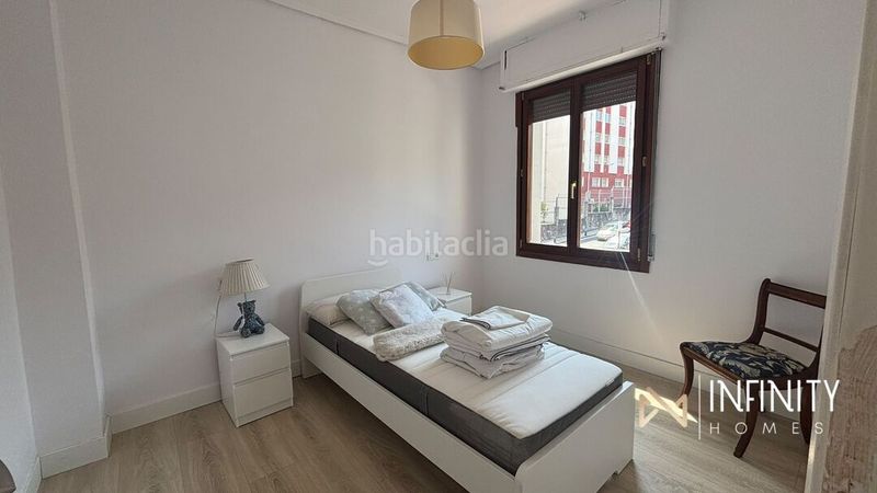 Foto cbf38a96-d974-4be9-b9af-fccf8b46d7af. Pis a Iralabarri Bilbao