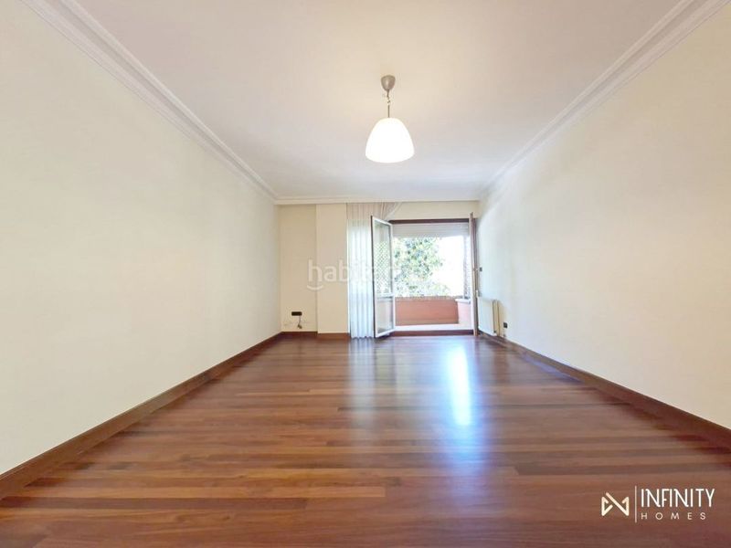 Foto 6b4014aa-838d-4f3c-bea5-c6f7025a2cc6. Lloguer dúplex amb calefacció aparcament a Castaños - Begoñaibarra Bilbao