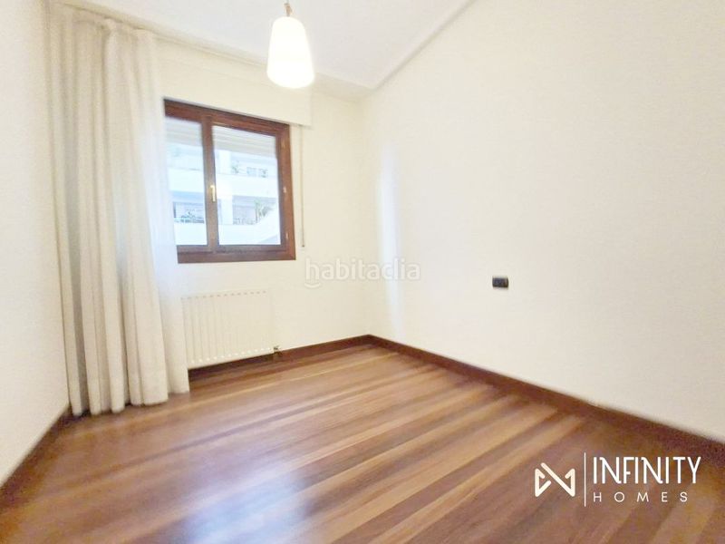 Foto 7831f729-df67-487a-bf2e-f42ed1fd212c. Lloguer dúplex amb calefacció aparcament a Castaños - Begoñaibarra Bilbao