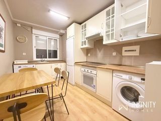 Miete Etagenwohnung  Mazarredo zumarkalea. Vivienda de alquiler temporal en el centro de bilbao