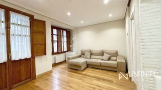 Rent Flat  Iturribide kalea. Estudiantes curso 20262027!!!!! se alquila vivienda temporal jun