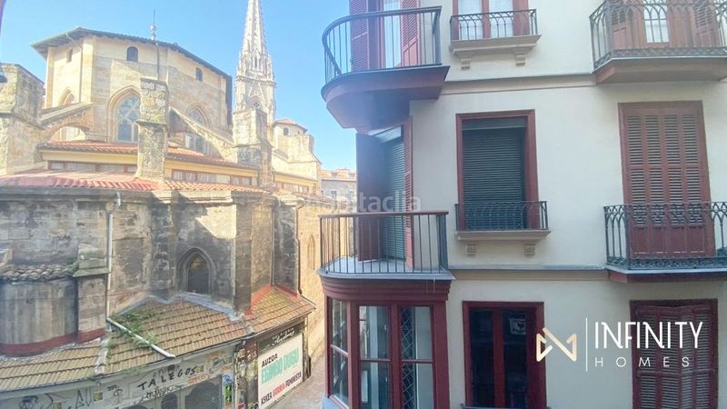 Foto 3692922a-829b-4a3d-8ff0-2b2a1ceaae08. Alquiler dúplex estupendo duplex en alquiler en Casco Viejo para estancias temporales en Bilbao