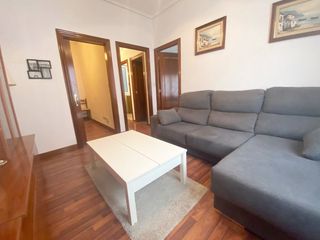 Miete Etagenwohnung  Lersundi kalea. Se alquila apartamento en el ensanche con balcon