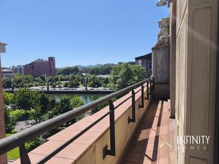 Rent Flat  Rafaela ybarra kalea. Se alquila vivienda temporal en deusto