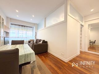 Miete Etagenwohnung  Calle general concha. Se alquila vivienda temporal con garaje en irala