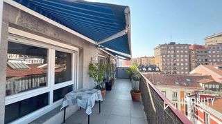 Miete Etagenwohnung  Lamana kalea. Se alquila espectacular atico con terraza junto a la estacion de
