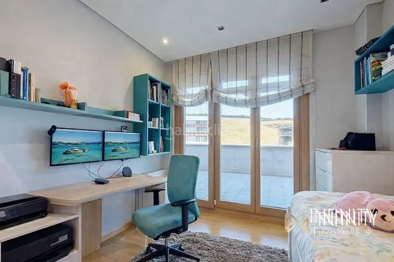 Foto fbb54a33-7221-45ad-be6c-3e002bab330f. Àtic amb calefacció aparcament a Ortuella