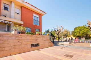 Zweistckige Wohnung  Calle pintor goya. Duplex en beniel