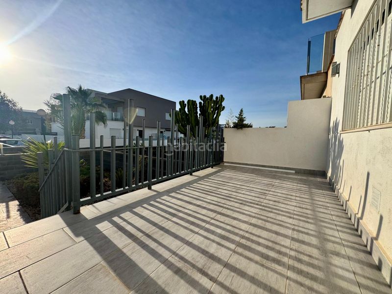 Foto 7c9d4478-ff4d-4c77-9435-f40aab30ca42. Casa adossada amb aparcament piscina a Parque Acuático - Sector 25 Torrevieja