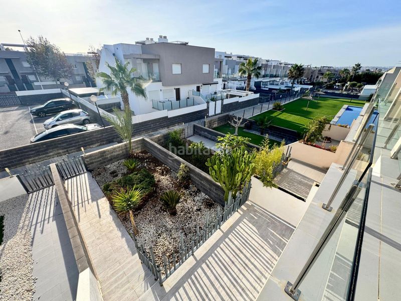 Foto c0c41923-11d5-4bde-803f-7b09c456cb42. Casa adossada amb aparcament piscina a Parque Acuático - Sector 25 Torrevieja