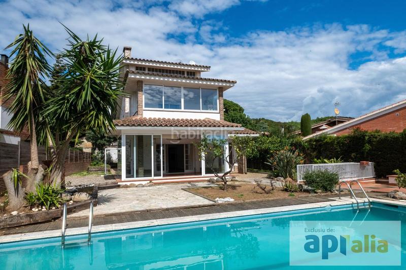 Foto c6548814-1972-42f3-b338-295da8ed9c0b. Maison avec chauffage parking piscine dans Vilassar de Dalt