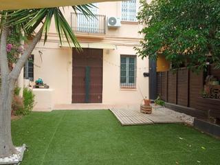 Planta baixa  Travessia de can gel. Planta baja con jardin en montgat