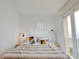 Location Appartement à La Xinesca. Piso reformado primera linea de mar