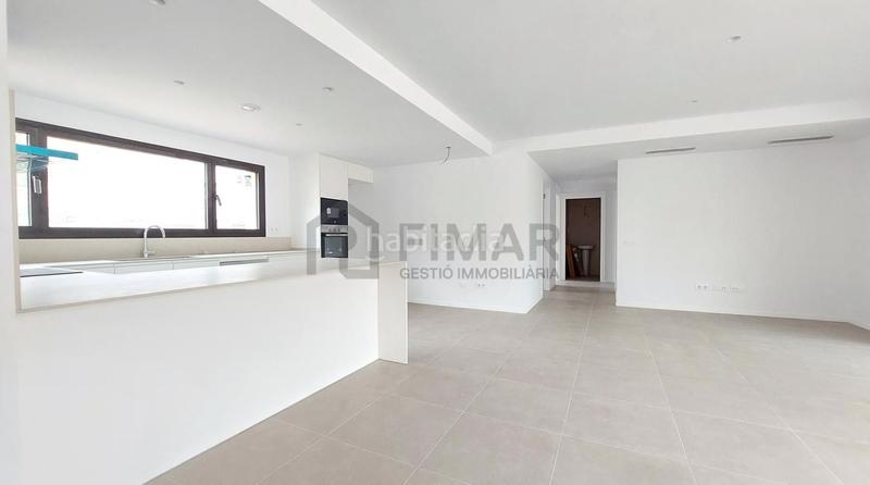 Foto e3423508-6414-44d6-b4b7-1db601b1dba2. Alquiler piso  a estrenar, céntrico y con terraza en Cabrils