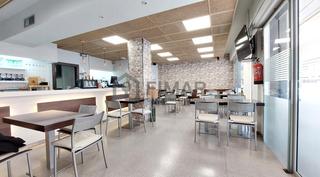 Location Local commercial  Carrer de santa eulàlia. Traspaso barrestaurante en vilassar de mar