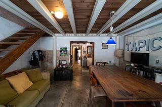 Local Comercial  Carrer de sant vicenç. Local comercial en barcelona ciutat vella