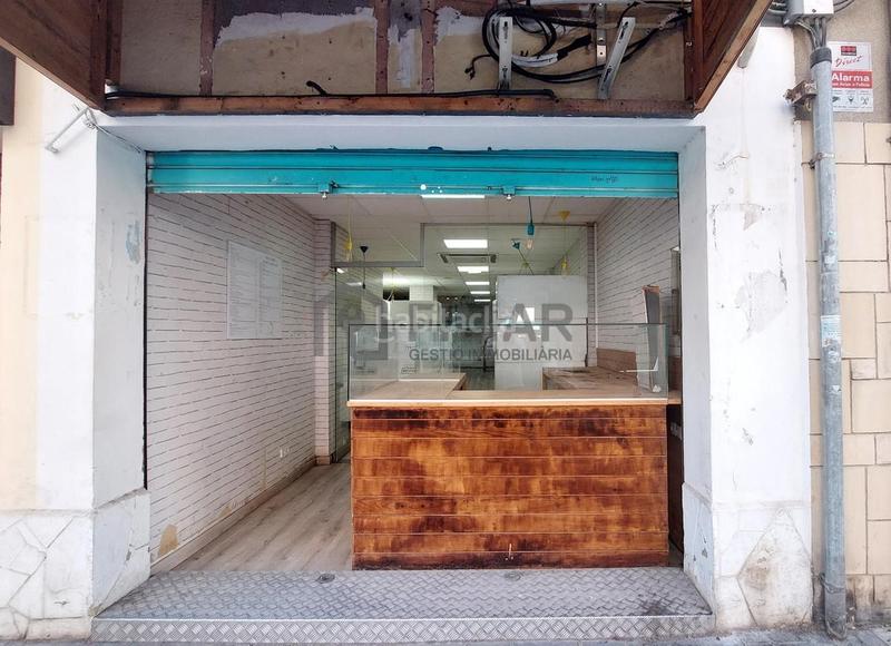 Foto 3afebb31-514c-4e70-b431-222fadf91e71. Lloguer local comercial a Centre Castelldefels