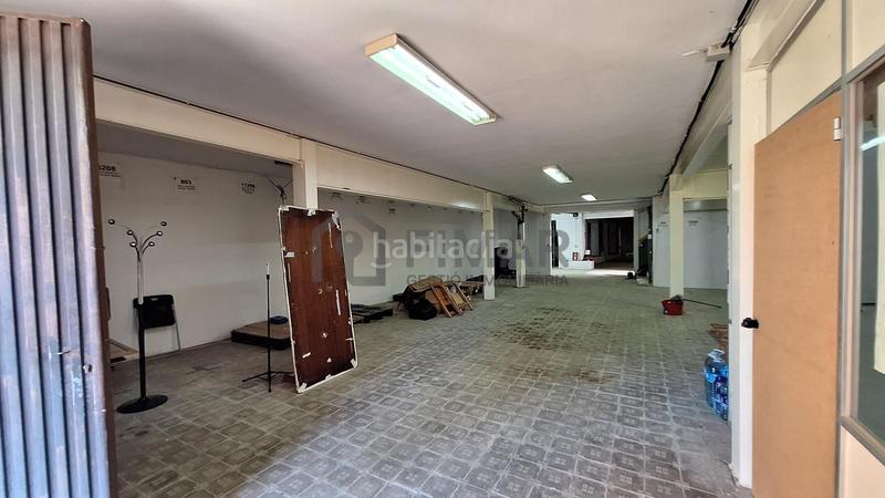 Foto 0a7b348e-bccc-4495-bb97-14f3de888378. Local comercial local oficinaalmacén de 400 m gran oportunidad! en Tiana