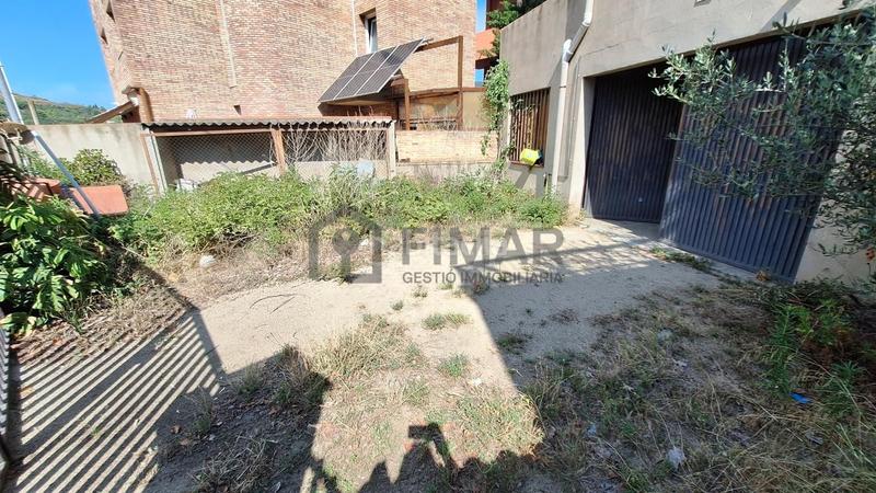 Foto 0d04bd99-f05c-41e4-b772-6ec1cf0ca9c8. Local comercial local oficinaalmacén de 400 m gran oportunidad! en Tiana