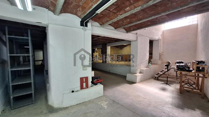 Foto c14050ff-a7de-424c-95a2-24a2efe05440. Local comercial local oficinaalmacén de 400 m gran oportunidad! en Tiana