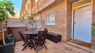 Haus in La Xinesca. Vivienda premium junto al mar