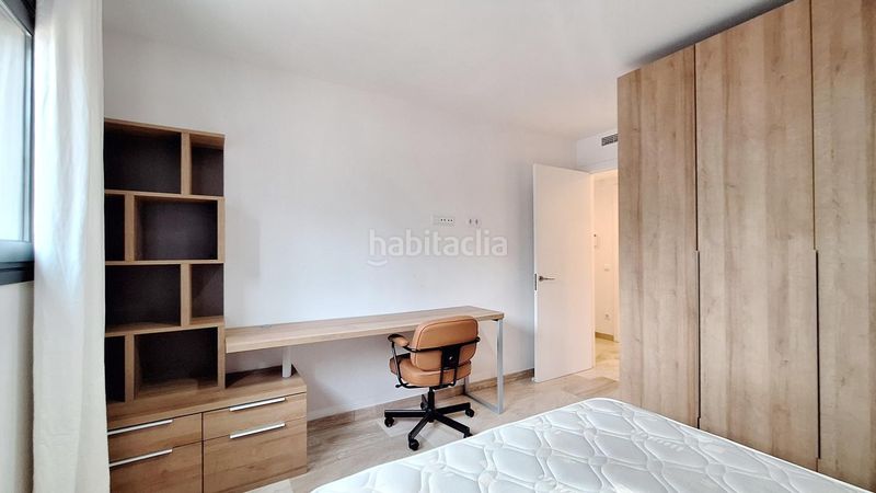 Foto 7dcad528-9691-4941-ac89-79b22a5939c3. Planta baixa amb calefacció aparcament a Centre Mataró
