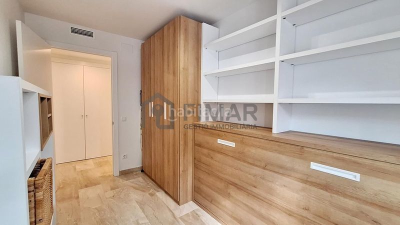 Foto f27cfcf9-c75a-4666-88e2-2b4dcce9951f. Planta baixa amb calefacció aparcament a Centre Mataró