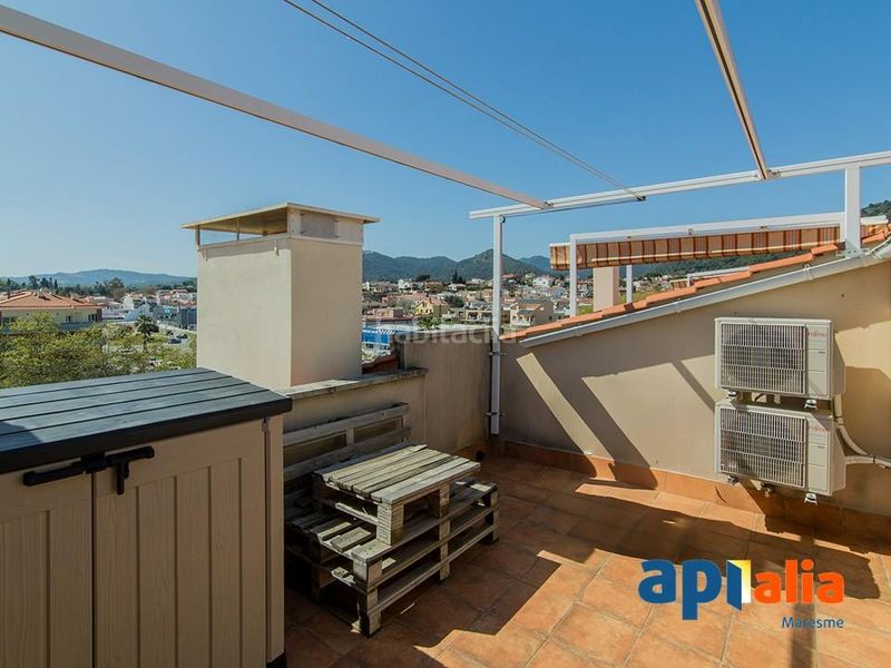 Foto f3620796-1ee3-4110-adae-2e9a0fbd09e1. Dúplex  en Centre Pineda de Mar