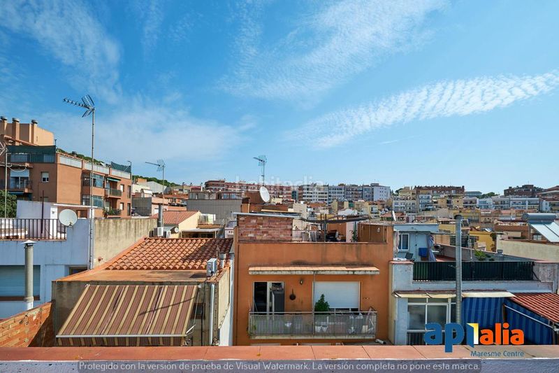 Foto 735d6a97-949f-4afa-b0a6-b2835fa56e5f. Casa amb aparcament a Cerdanyola Nord Mataró