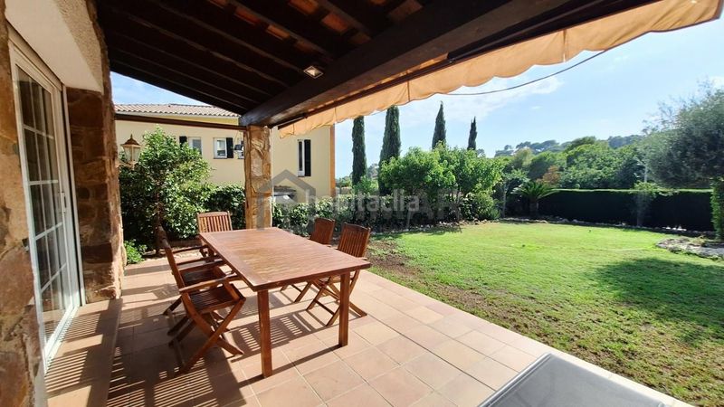 Foto 14c9c5fa-b031-4cbb-978e-b7912131852b. Casa amb aparcament a Vilassar de Dalt