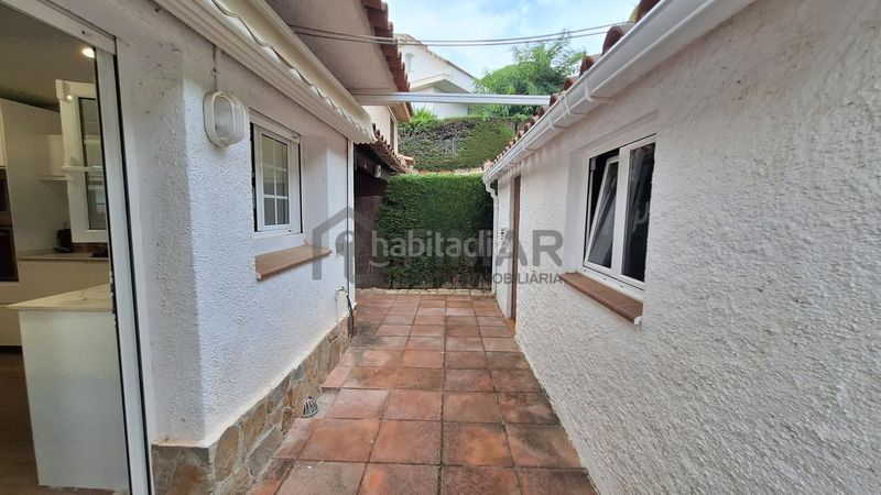 Foto 26fe23d3-50cc-4281-a83f-4b951c78a424. Casa amb aparcament a Vilassar de Dalt