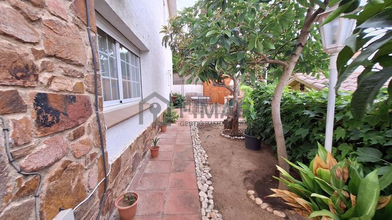 Foto 7937d4e2-6e8d-462a-b3bd-9511a26d6ed6. Casa amb aparcament a Vilassar de Dalt