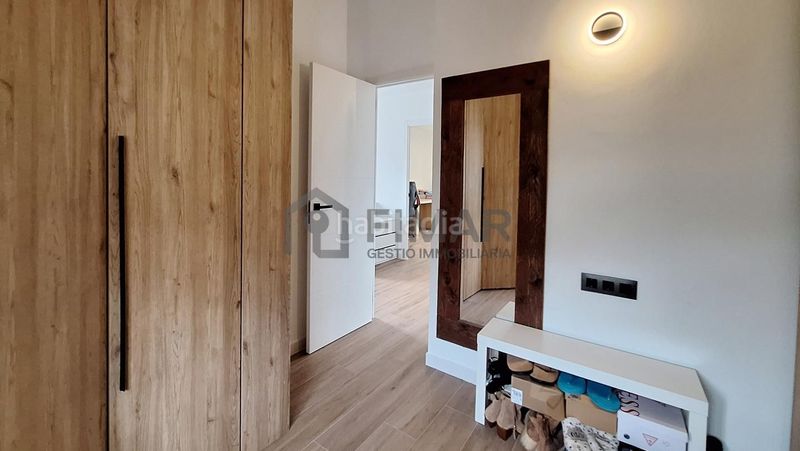 Foto 89ac9595-43c4-4b6c-a8d1-eae90fcb2b20. Casa amb aparcament a Vilassar de Dalt